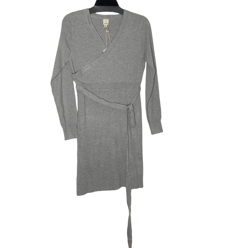 IJOAH grey sweater dress with long sleeves NWT. Size M